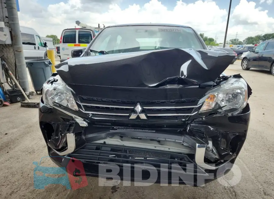 ML32AUHJ2MH011733 Photo# 5