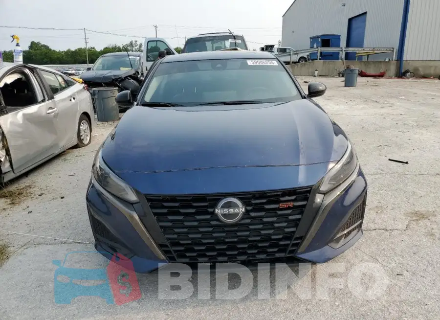1N4BL4CV4PN353682 Photo# 5