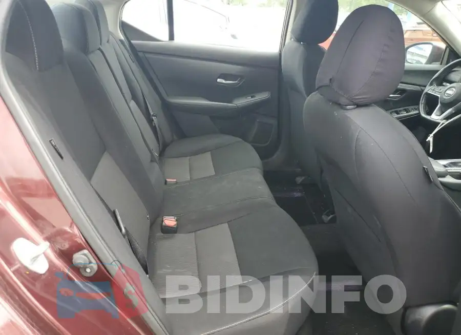 3N1AB8CV2NY252661 Photo# 10