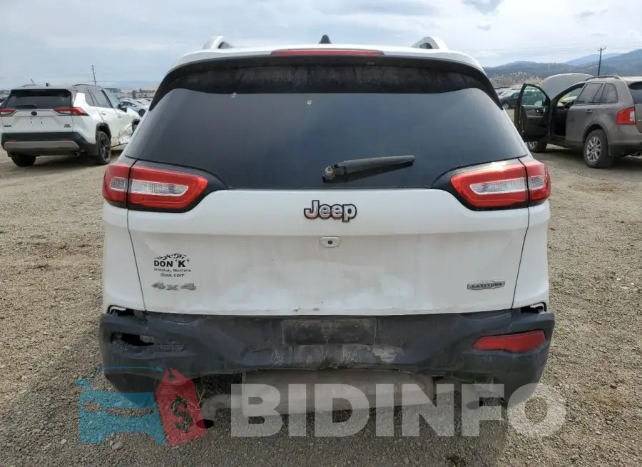 1C4PJMCS8GW213561 Photo# 6