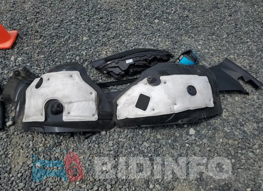 5YJ3E1EBXRF829543 Photo# 12