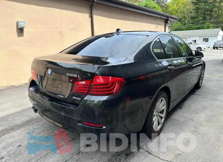WBA5A7C53GG152050 Photo# 4