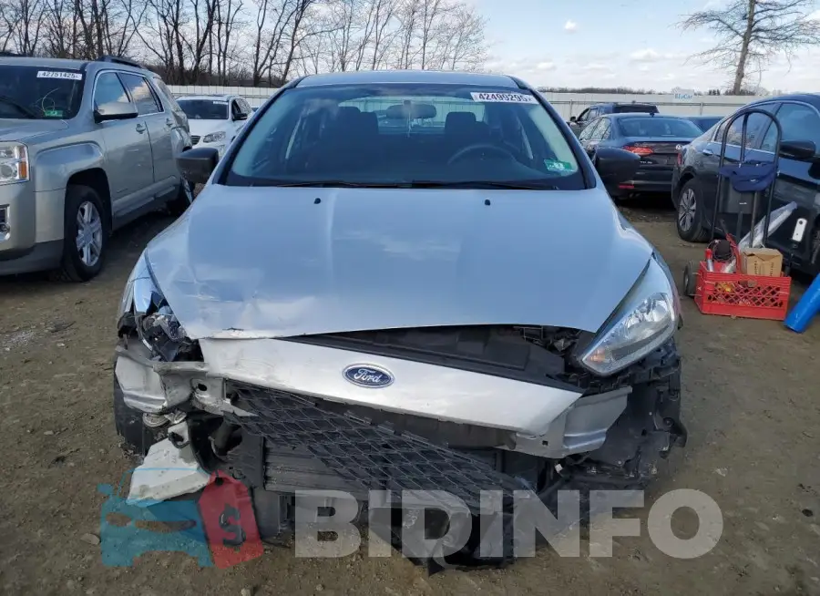 1FADP3E21JL243718 Photo# 5