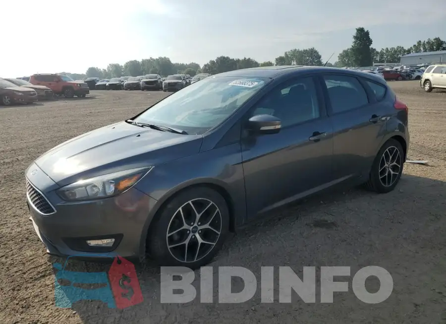 1FADP3M28JL310977 Photo# 1
