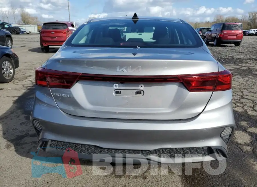 3KPF24AD1PE572936 Photo# 6