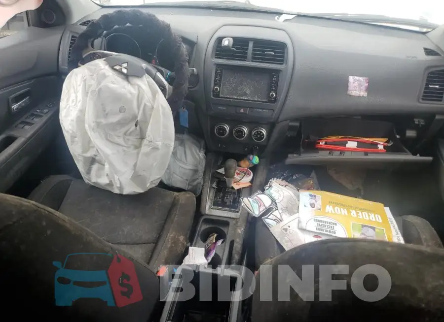 JA4APUAU5MU006572 Photo# 8