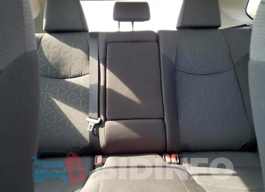 2T3P1RFV9MC150047 Photo# 10