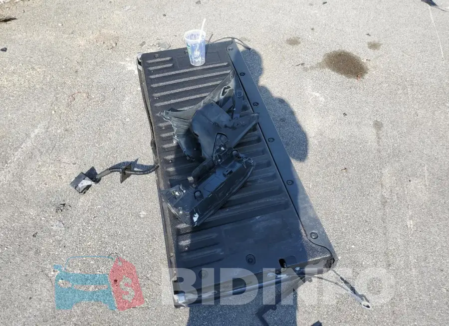 3TMLB5JN8RM065381 Photo# 12