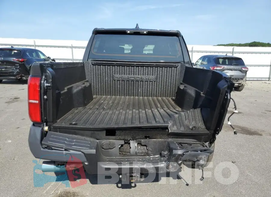 3TMLB5JN8RM065381 Photo# 6