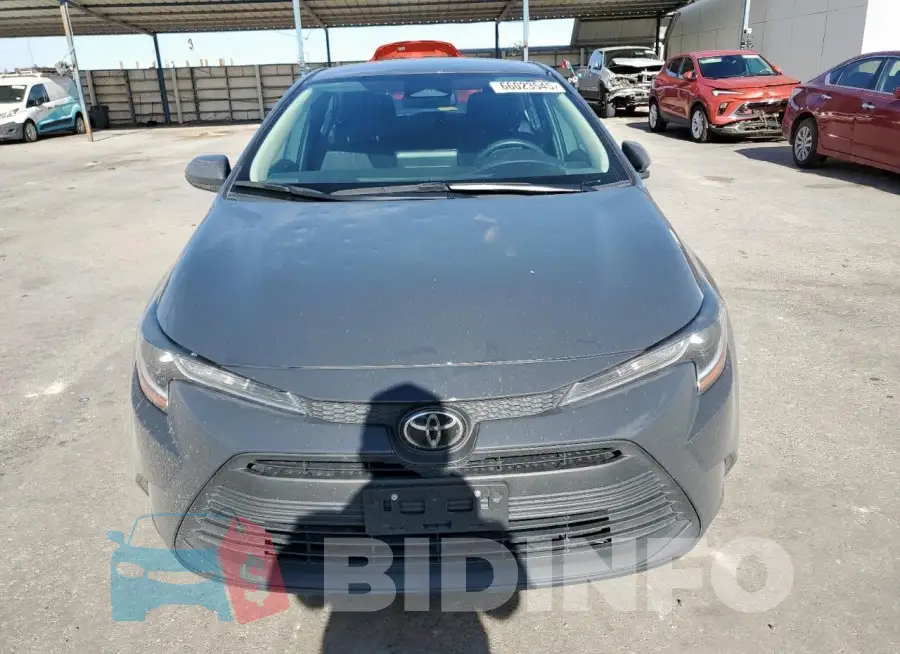 5YFB4MDE1RP127417 Photo# 5