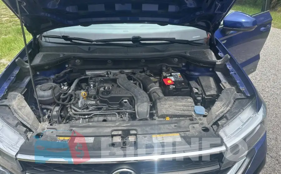 3VVRX7B23NM034157 Photo# 7