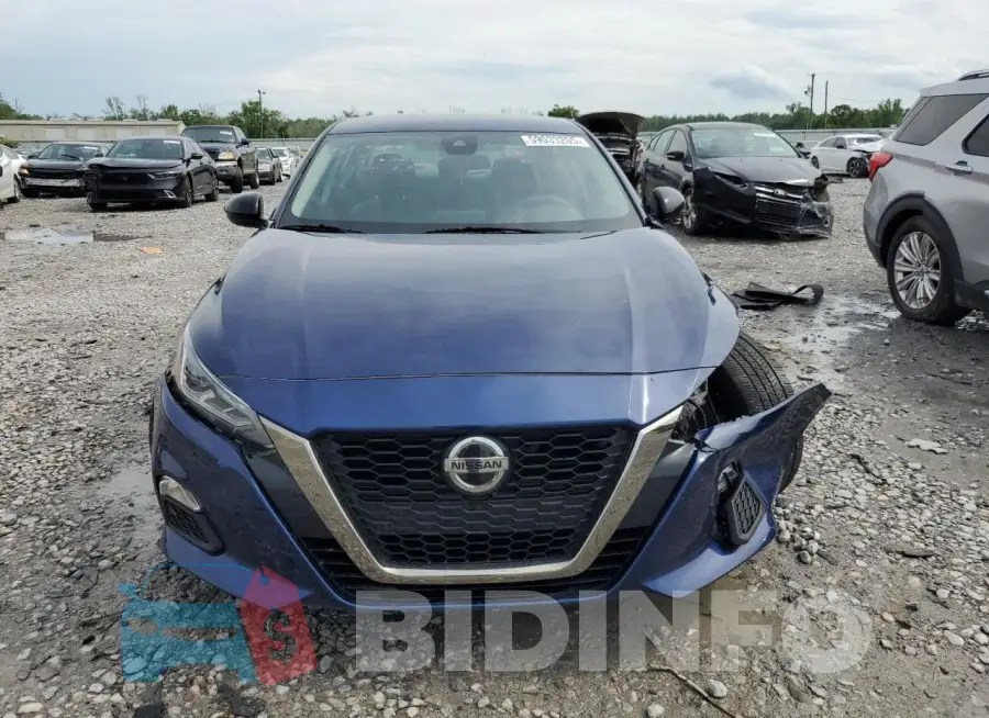 1N4BL4CV1NN322841 Photo# 5