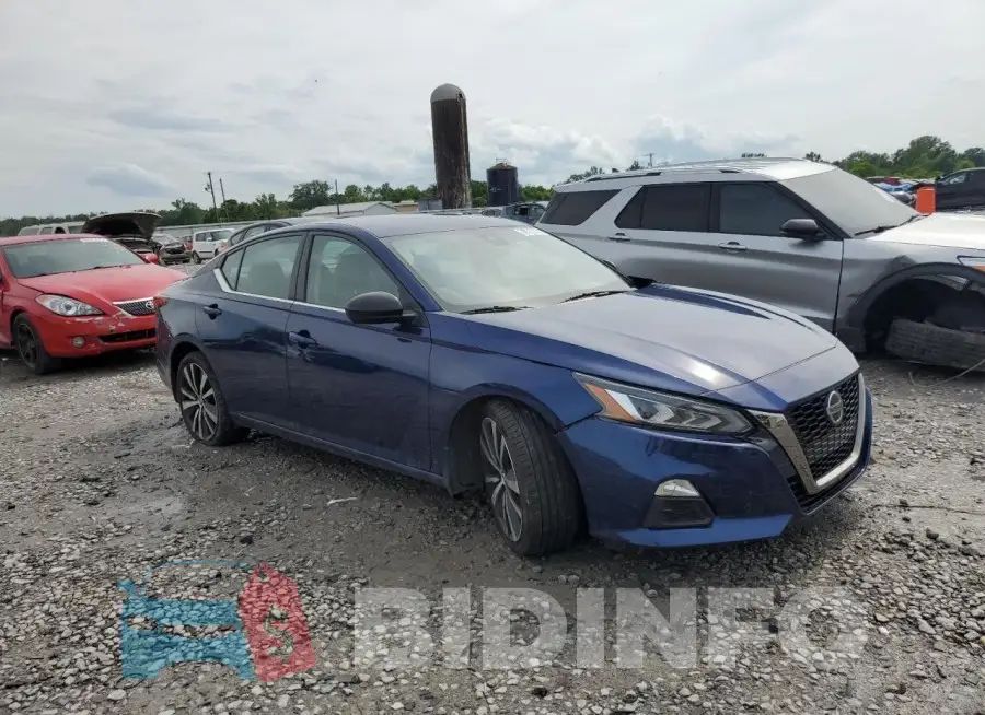 1N4BL4CV1NN322841 Photo# 4