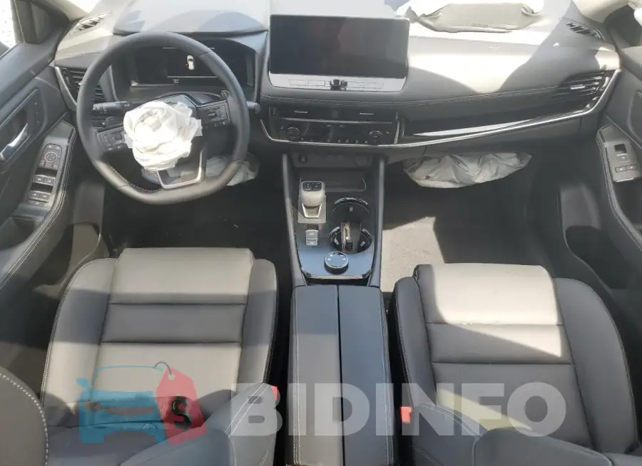JN8BT3CB4SW163009 Photo# 8