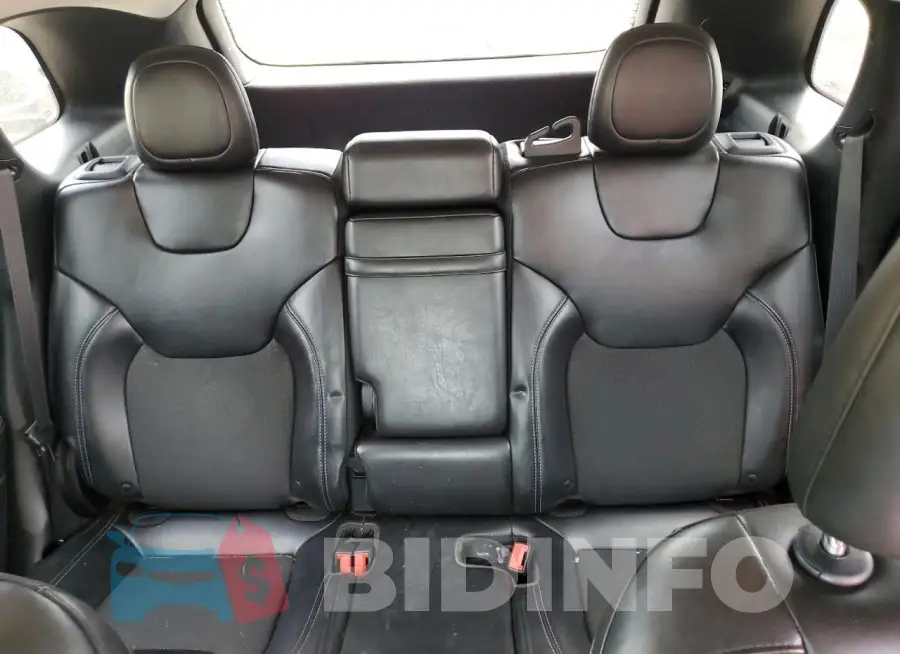 1C4PJLLB1KD225839 Photo# 10