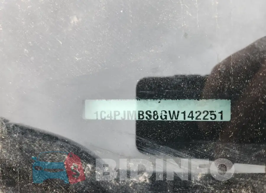 1C4PJMBS8GW142251 Photo# 12