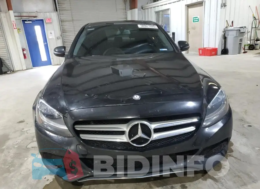 WDDWF4KB0HR282992 Photo# 5