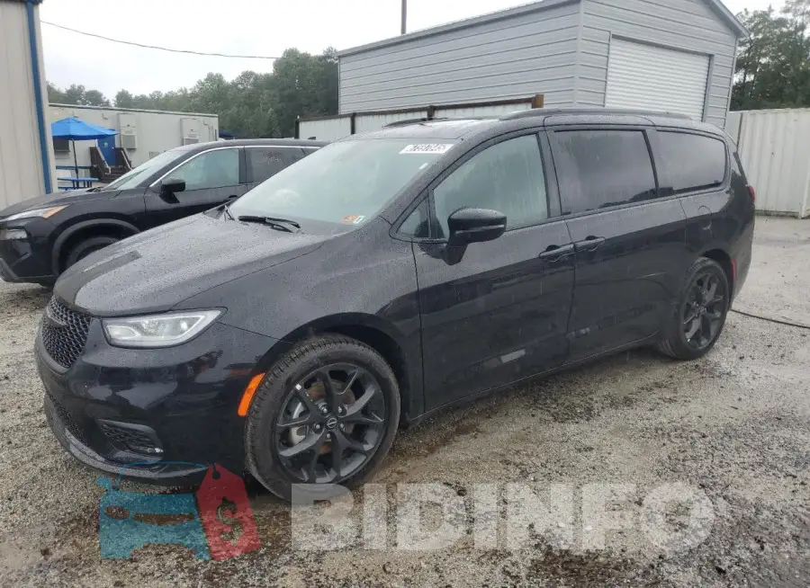 2C4RC1GG7SR561232 Photo# 1