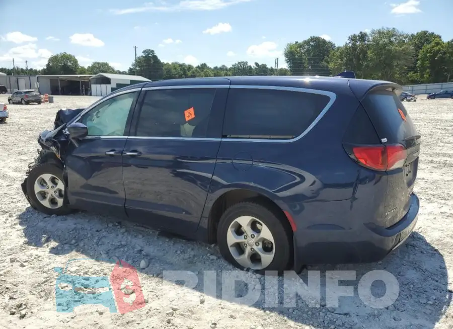 2C4RC1H73JR258283 Photo# 2