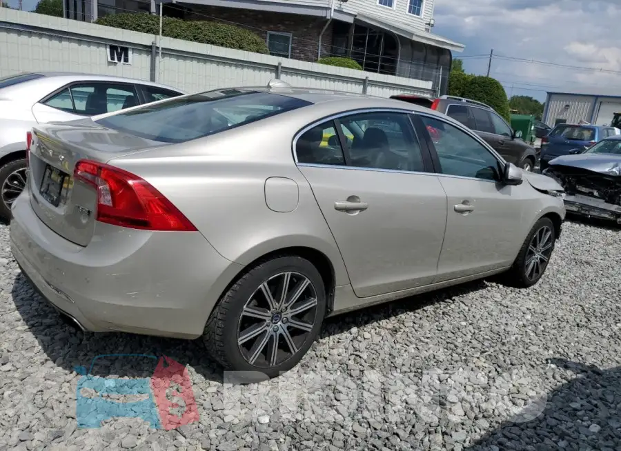LYV402TK5HB130865 Photo# 3