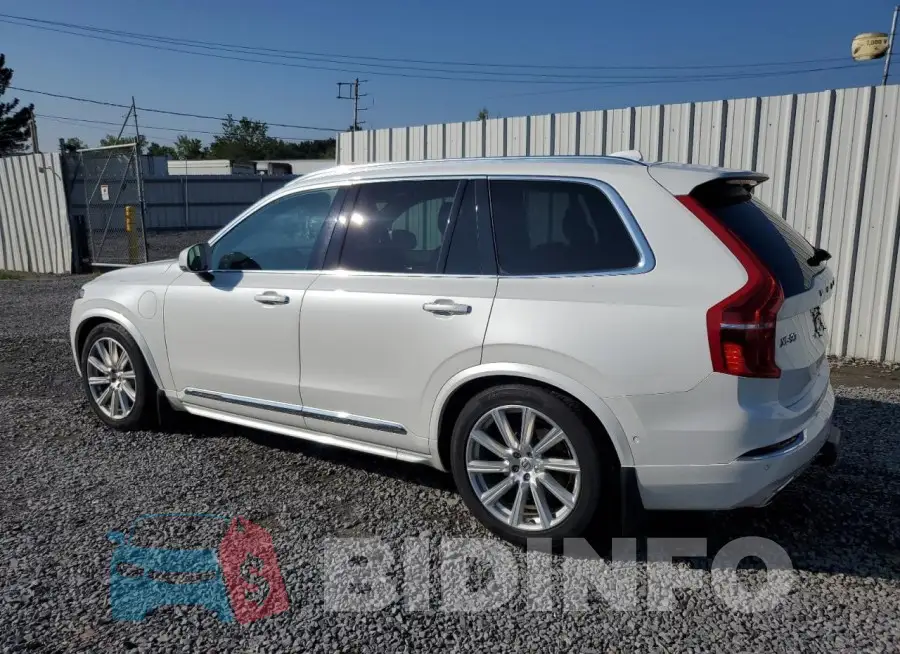 YV4BC0PL8H1125055 Photo# 2
