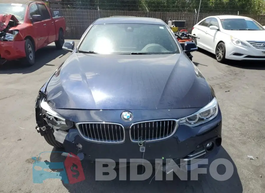 WBA4F7C39HG788825 Photo# 5