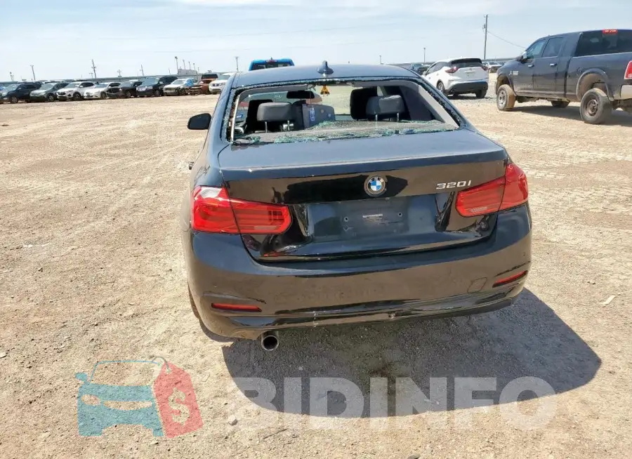 WBA8E1G58GNT33827 Photo# 6