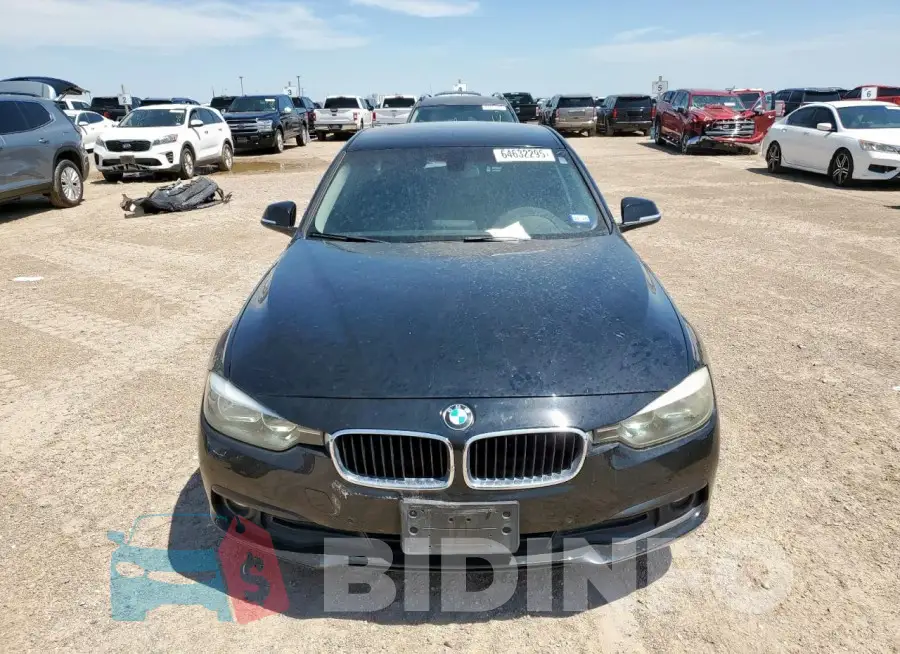 WBA8E1G58GNT33827 Photo# 5