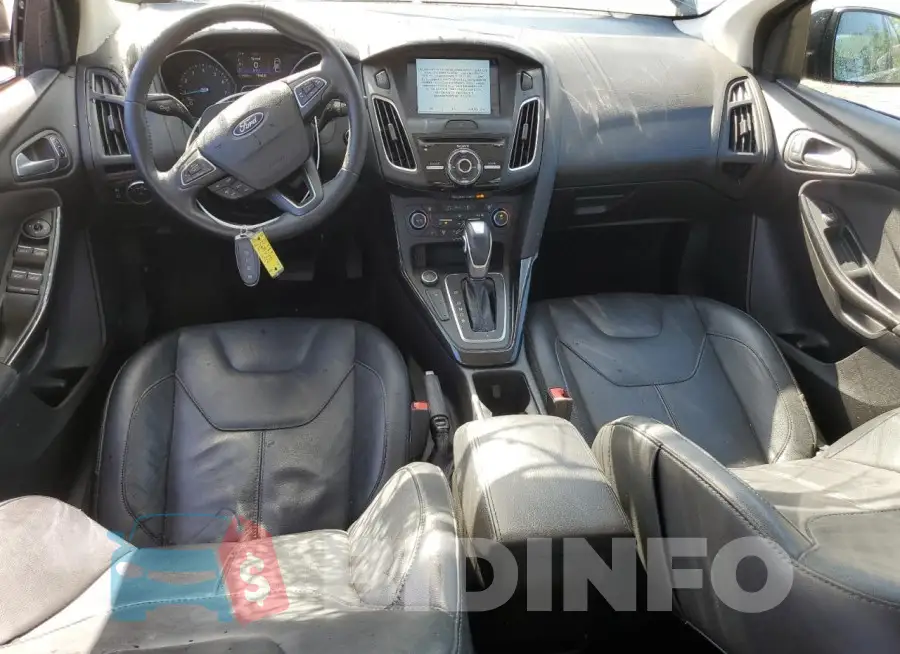 1FADP3J25HL207062 Photo# 8