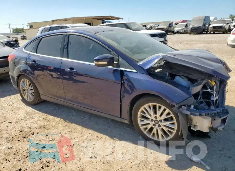 1FADP3J26GL331274 Photo# 4