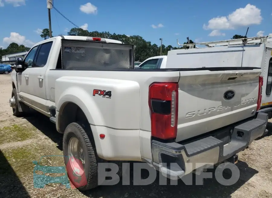1FT8W3DT5RED84462 Photo# 2