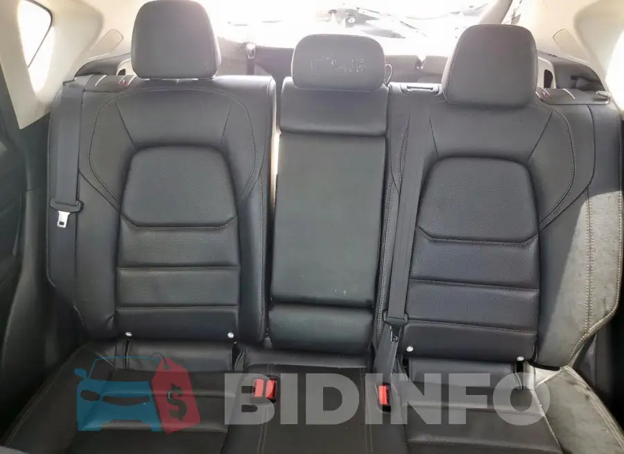 JM3KFBDM8P0202019 Photo# 10