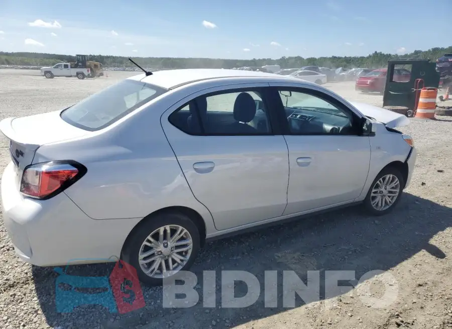 ML32FUFJ4RHF04893 Photo# 3