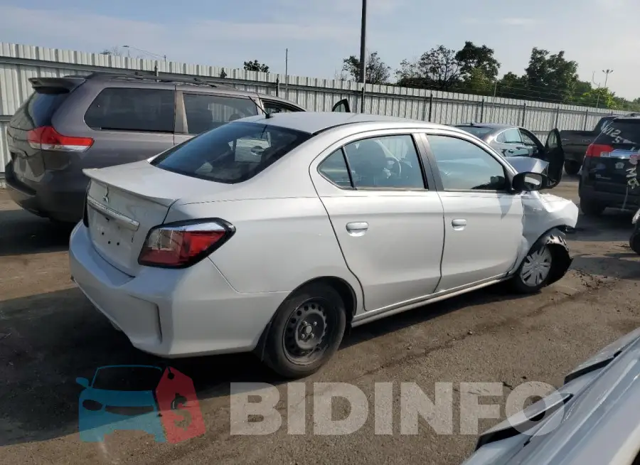 ML32FUFJ4RHF09849 Photo# 3