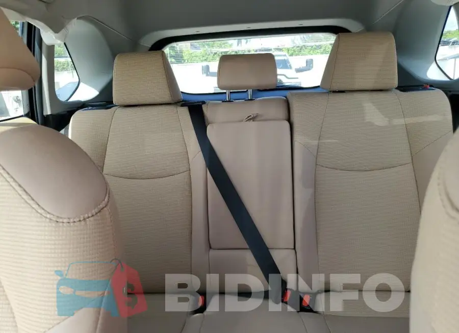 2T3H1RFV9MC172912 Photo# 10
