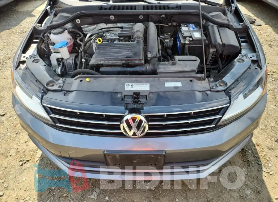 3VW2B7AJ5JM220801 Photo# 11