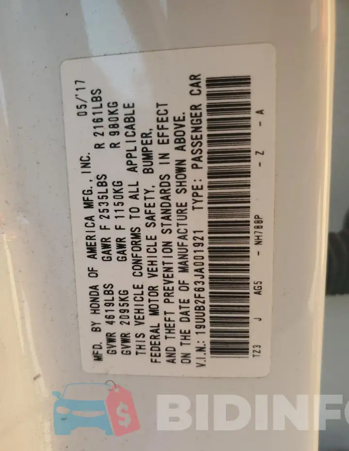 19UUB2F63JA001921 Photo# 12