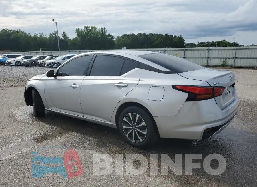 1N4BL4BV3MN351192 Photo# 2