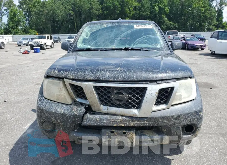 1N6AD0EV6JN720286 Photo# 5