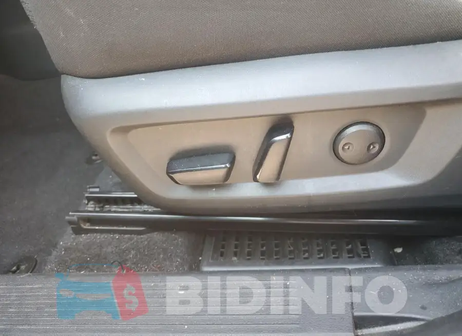 5N1BT3BA3PC825123 Photo# 7