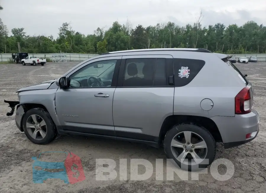 1C4NJDEB6GD598568 Photo# 2