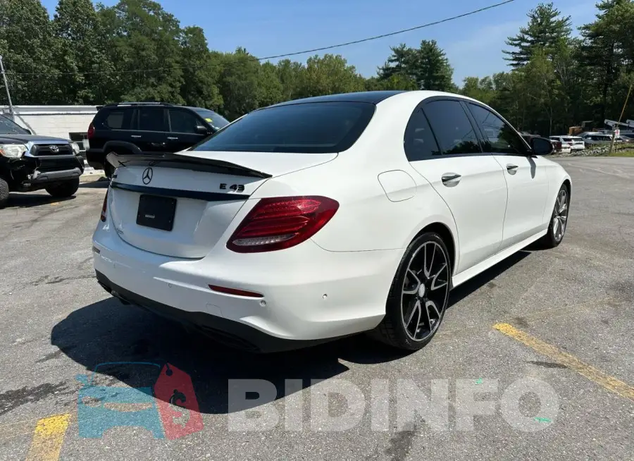 WDDZF6EB3HA157942 Photo# 3