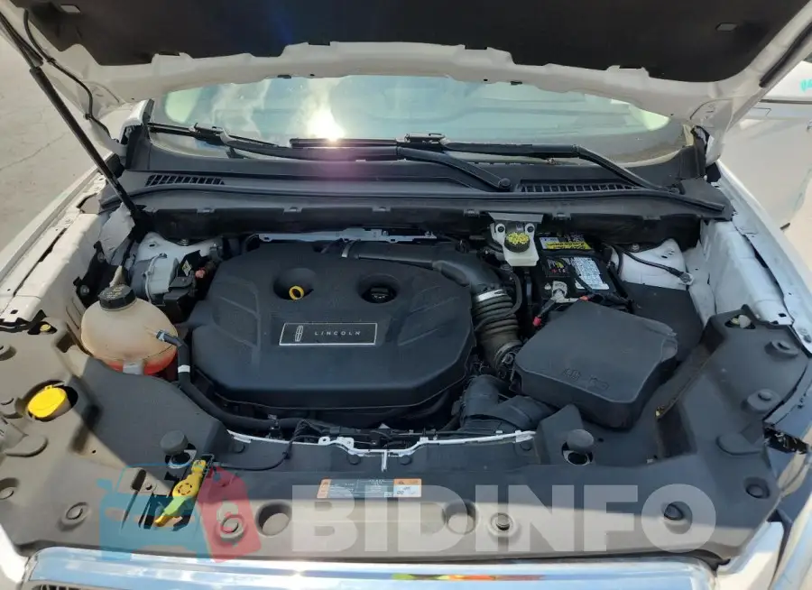 5LMCJ3C96KUL25813 Photo# 12
