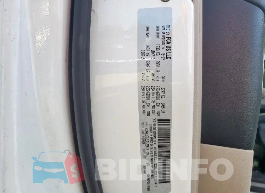 2C4RC1FG2JR122617 Photo# 13