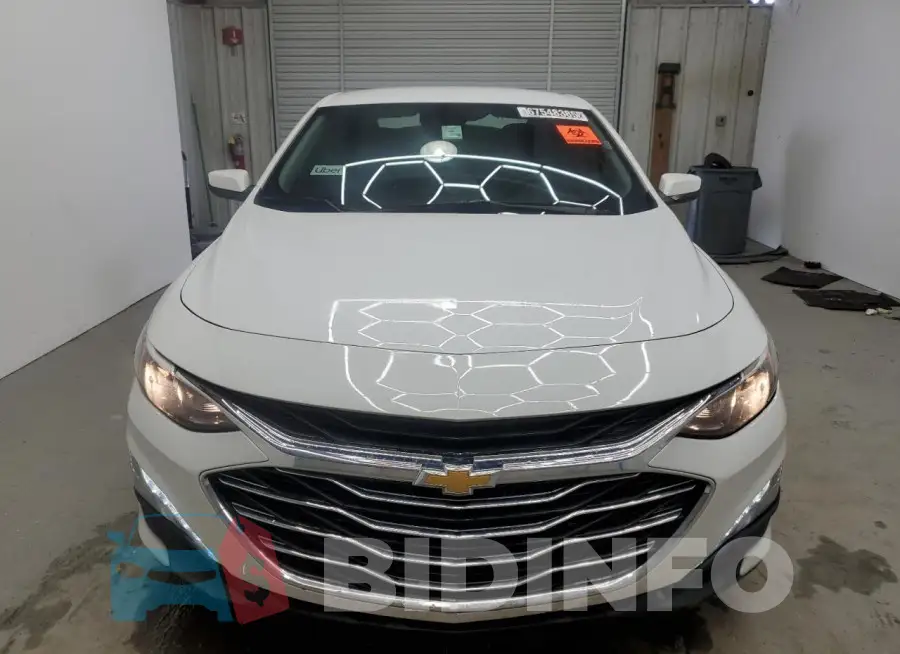 1G1ZD5ST0PF161612 Photo# 5