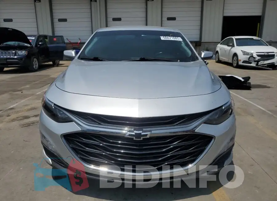 1G1ZD5ST4LF153801 Photo# 5