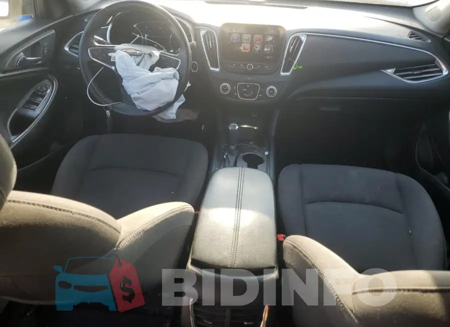 1G1ZE5ST2HF261113 Photo# 8