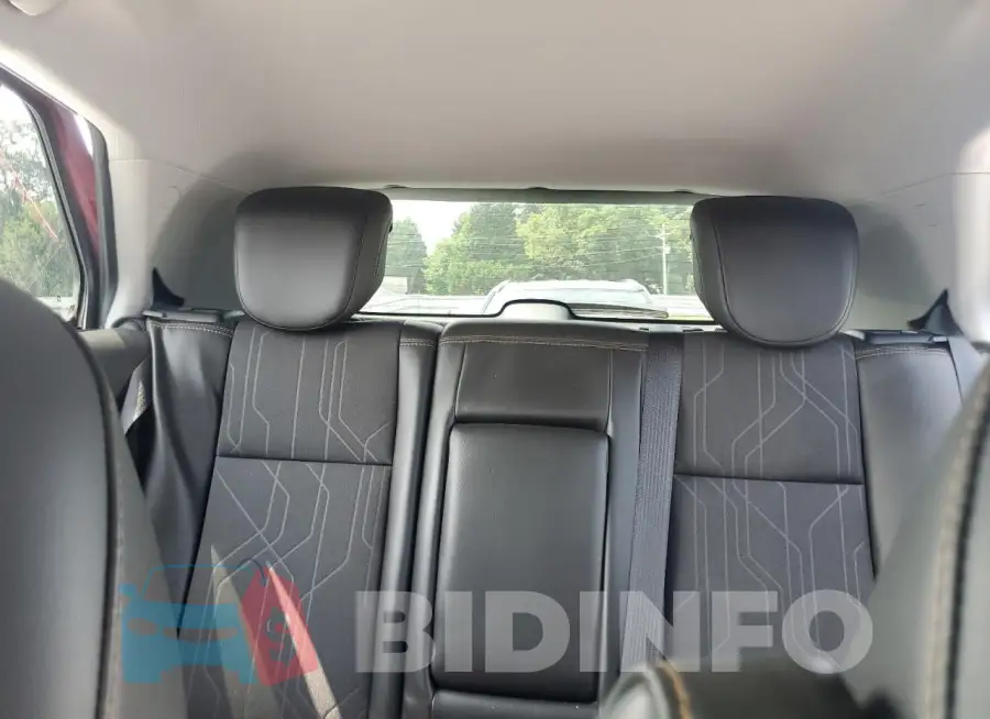 3GNCJPSB3JL317672 Photo# 10