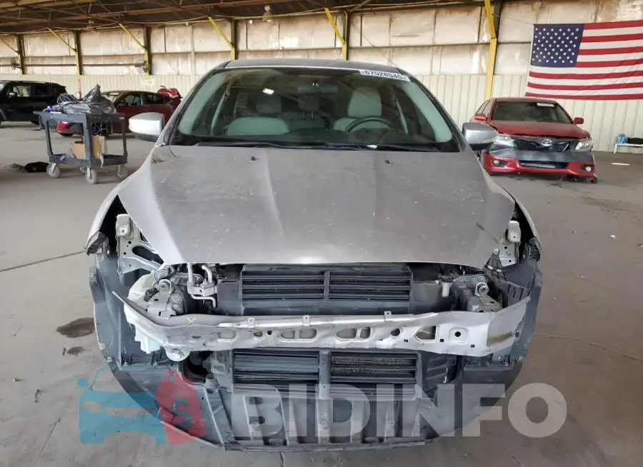 1FADP3F2XHL226196 Photo# 5