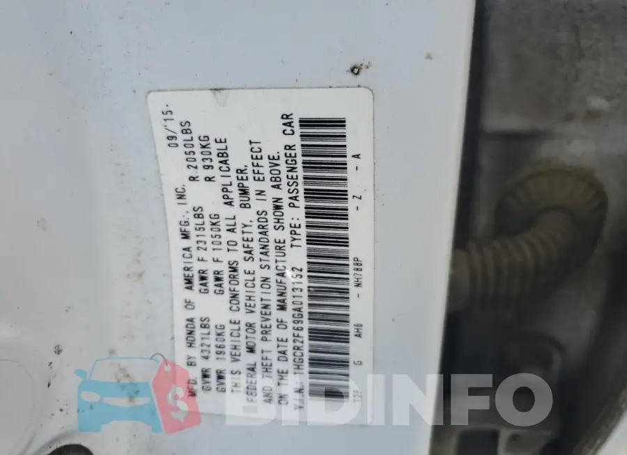 1HGCR2F69GA013152 Photo# 12